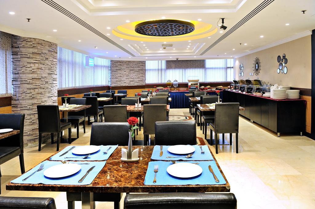 Signature Inn Al Riqqa Dubaï Extérieur photo