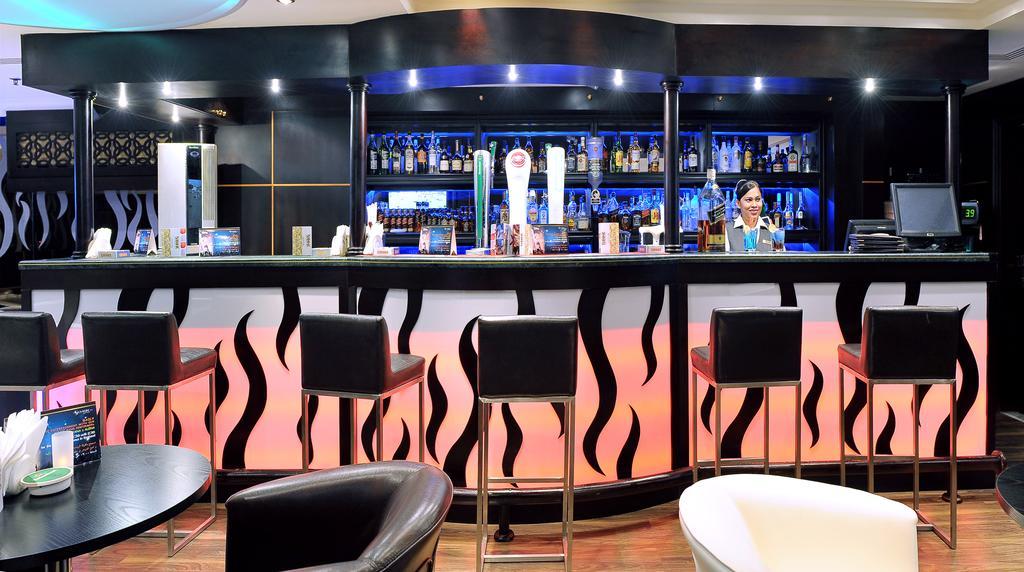 Signature Inn Al Riqqa Dubaï Extérieur photo